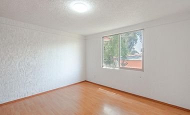 Casa en Venta en La Asunción, Metepec | Amplio Jardín y Excelente Ubicación