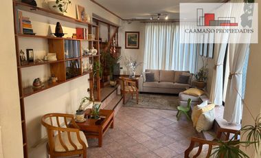 Hermosa Casa con Gran terreno en el Corazón de Macul