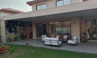 Impecable Casa Condominio Alcazar - Brisas Norte
