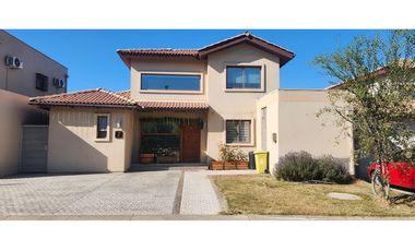Impecable Casa Condominio Alcazar - Brisas Norte