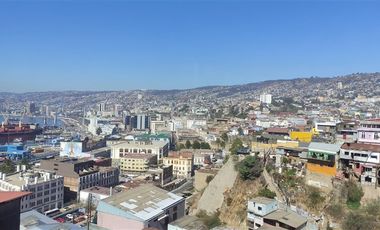 Turística en Arriendo en Cerro Artillería / Valparaiso / Museo Naval