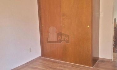 Casa en condominio en renta en Paseos del Valle, Toluca, México