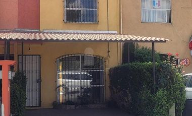 Casa en condominio en renta en Paseos del Valle, Toluca, México