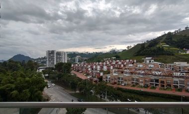 APARTAMENTO EN ARRIENDO EN AV ALBERTO MENDOZA/MANIZALES