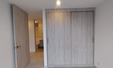 APARTAMENTO EN ARRIENDO EN AV ALBERTO MENDOZA/MANIZALES