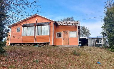 ARRIENDO AMPLIA CASA AMOBLADA CAMINO SAN ANTONIO AEROPUERTO