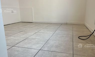 Exc. 3 Amb. en PB al Contrafrente con Patio de 10x3,3m