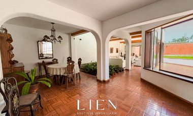 Venta de Terreno con Casa por Remodelar