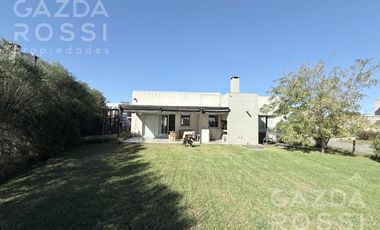Hermosa casa en Los Talas apto credito
