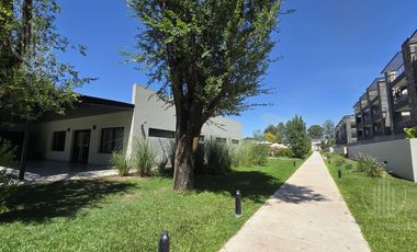 Departamento en  alquiler Ayres de Canning 2 ambientes