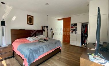 Casa en Renta en Paseo de Francia, 3a Sec. de Lomas Verdes con Jardín y Terraza