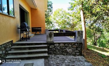 ESPECTACULAR PROPIEDAD A UNOS MINUTOS DE COLIMA IDEAL PARA HACER LUGAR EVENTOS