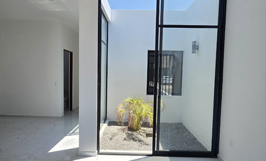 CASA EN VENTA 2 RECÁMARAS, 2 BAÑOS, COCHERA PARA 1 AUTO