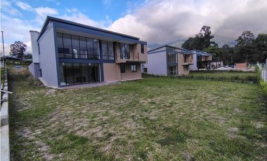 Casa en Venta en Piedecuesta Condomio Salma