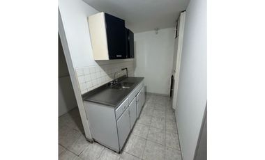 Se arrienda casa en la esmeralda