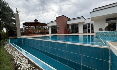 VENDO CASA CAMPESTRE Pereira CONDOMINIO EN CONDINA
