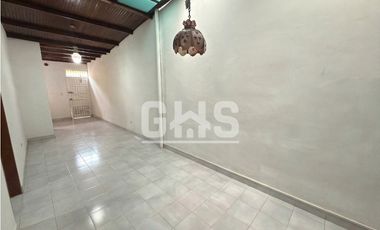 CASA EN VENTA BARRIO SAN NICOLAS CARTAGO