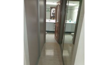 Apartamento en Venta en Laureles