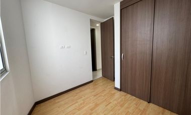 SE ARRIENDA CASA EN CONJUNTO CERRADO VIA LA TEBAIDA