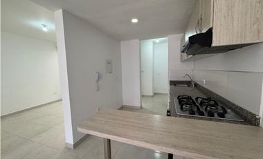 SE ARRIENDA CASA EN CONJUNTO CERRADO VIA LA TEBAIDA