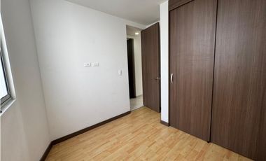 SE ARRIENDA CASA EN CONJUNTO CERRADO VIA LA TEBAIDA