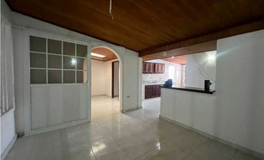 Casa en arriendo familiar o comercial en la castellana