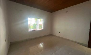 Casa en arriendo familiar o comercial en la castellana