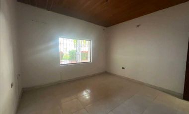 Casa en arriendo familiar o comercial en la castellana