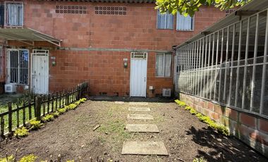 Vendo Casa Dos Niveles Sector Ciudad del Sur