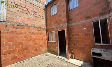 Vendo Casa Dos Niveles Sector Ciudad del Sur