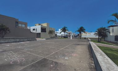 CASA CERCA DEL PARQUE EN VENTA EN LOMAS RESIDENCIAL