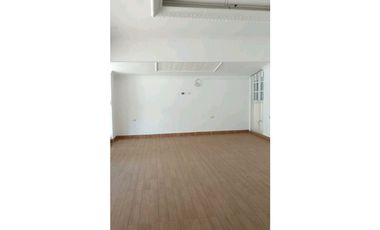 Casa para arriendo comercial en costa de oro