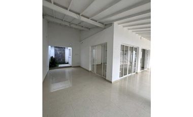 Casa en arriendo en el recreo