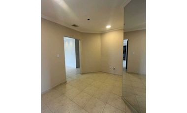 Apartamento en arriendo o venta en el recreo