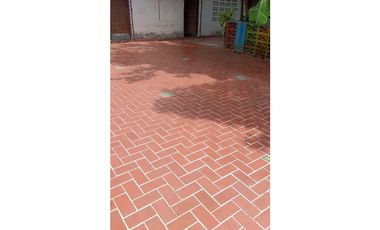 Casa comercial en arriendo