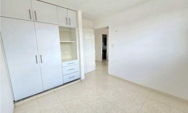 Alquiler de Casa de dos pisos en Brisas Del Golf