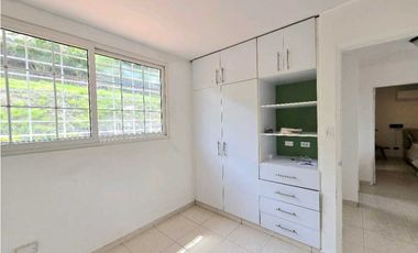 Alquiler de Casa de dos pisos en Brisas Del Golf