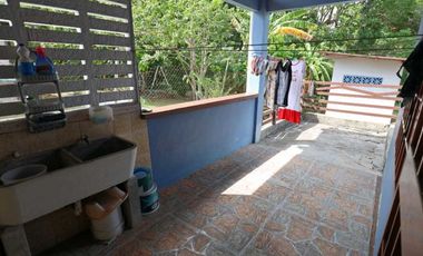 Excelente Precio en venta casa céntrica en Las Lajas Las Cumbres