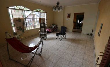 Excelente Precio en venta casa céntrica en Las Lajas Las Cumbres