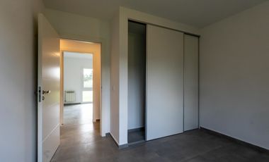casa a estrenar de 5 ambientes en venta