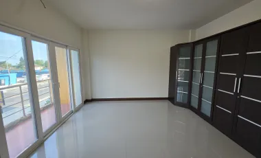 4 Bedroom Townhouse for rent at Ban Warisara 7 Burapaphat