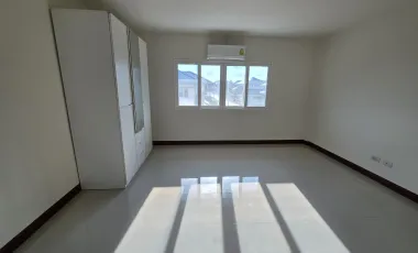 4 Bedroom Townhouse for rent at Ban Warisara 7 Burapaphat