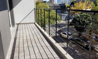 Depto EN VENTA - 1 dorm. c/Balcón AL FRENTE+ Cochera - Rep. de la Sexta, Rosario