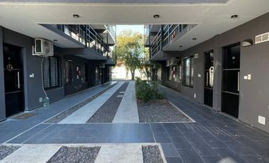 Monoambiente en alquiler en Moron Sur