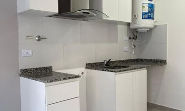 Monoambiente en alquiler en Moron Sur