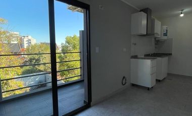 Monoambiente en alquiler en Moron Sur