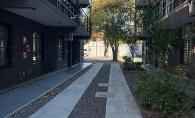 Monoambiente en alquiler en Moron Sur
