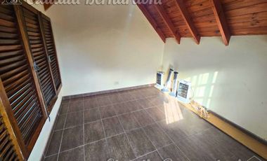 Casa PH en alquiler en Castelar Norte