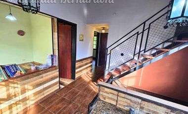 Casa PH en alquiler en Castelar Norte