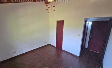 Casa PH en alquiler en Castelar Norte